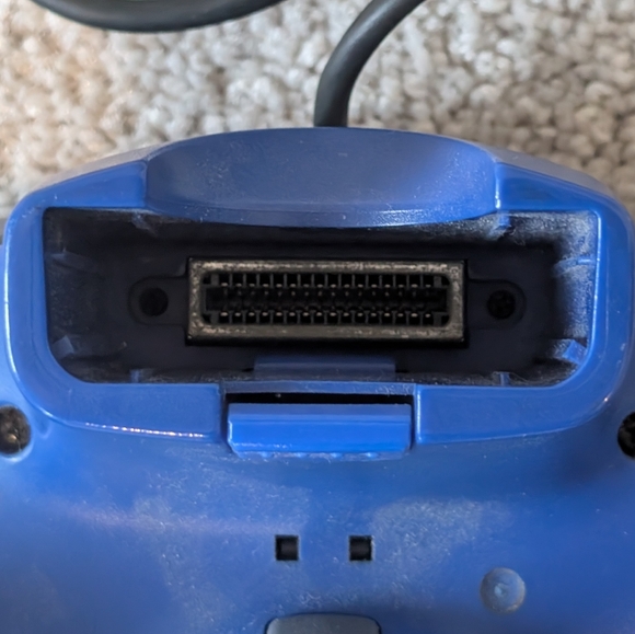 Original Nintendo 64 Controller, Blue Color - Picture 6 of 6